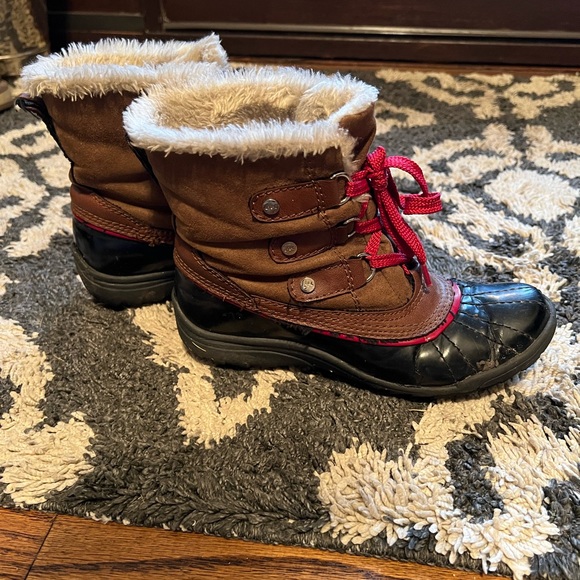 Winter boots - Picture 3 of 3